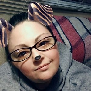 Meet your Posher, Kendra